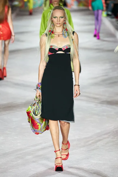 Look 56